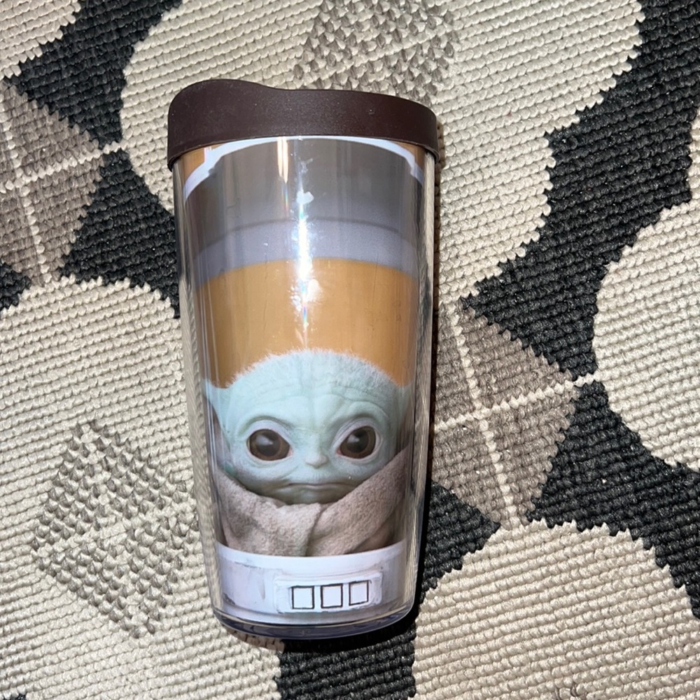 Baby Yoda tumbler cup